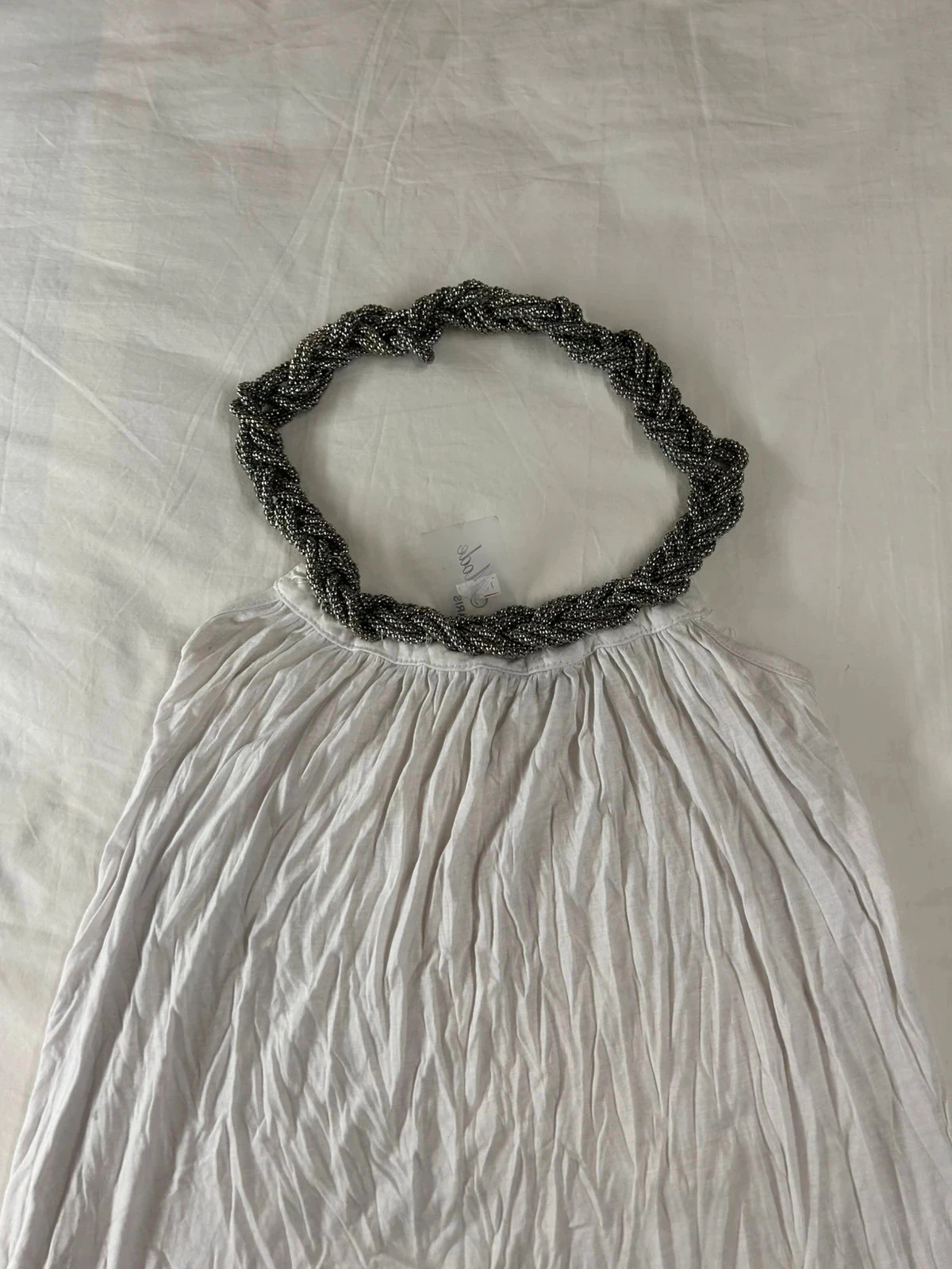 White viscose dress with silver accessories – photo 4